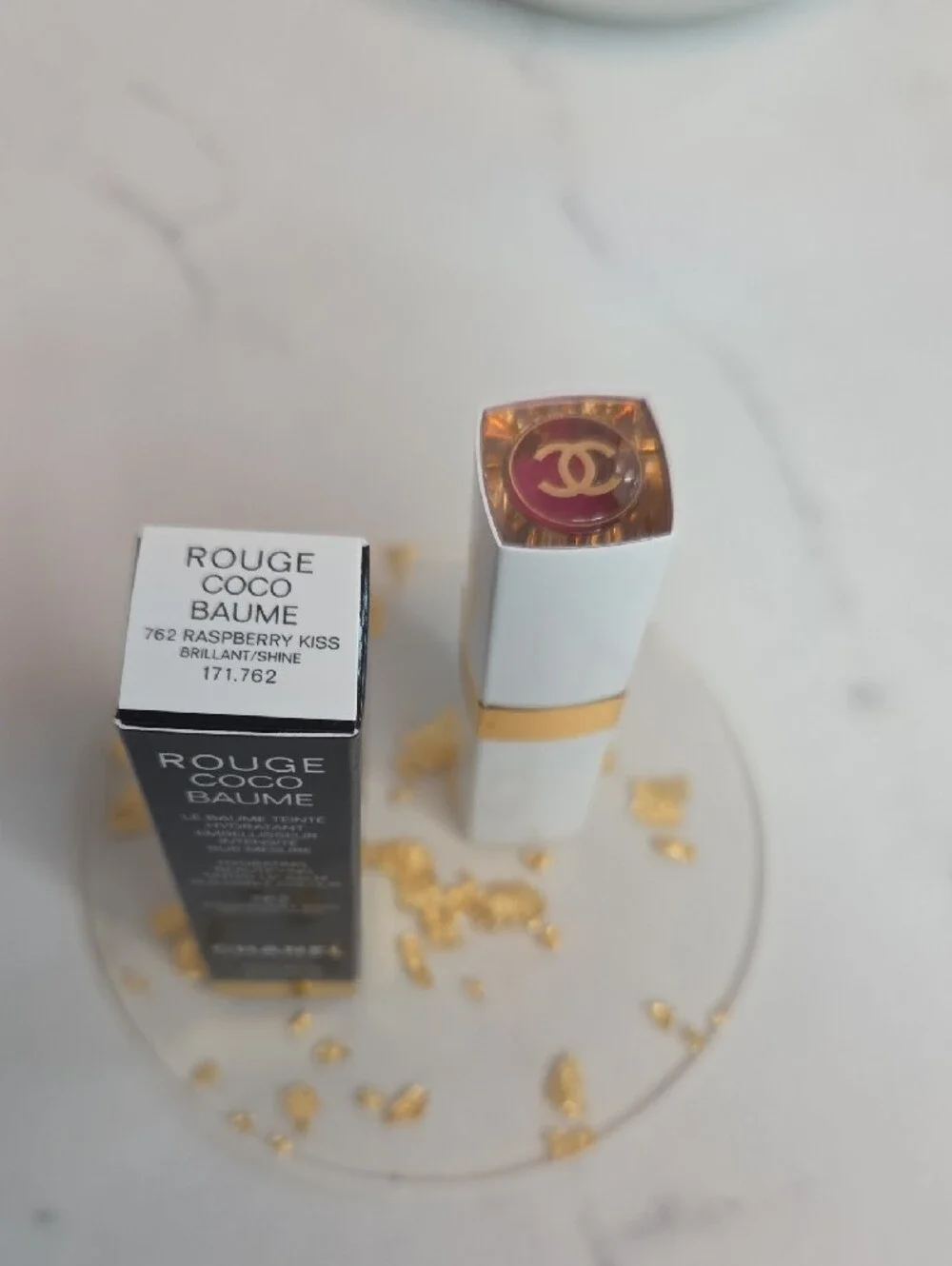 CHANEL Rouge Coco Baume Tinted Lip Balm — Raspberry Kiss (762)